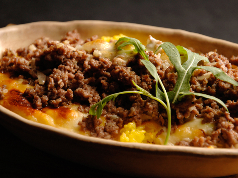 ひき肉のアヒージョグラタン